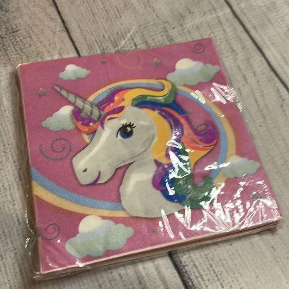 NWT Unicorn party kit